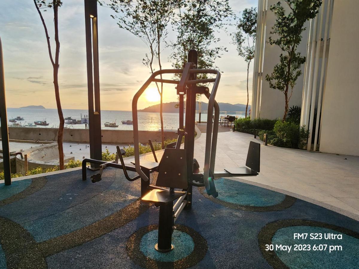 Seaview Luxury Suites At The Shore Kota Kinabalu Eksteriør bilde