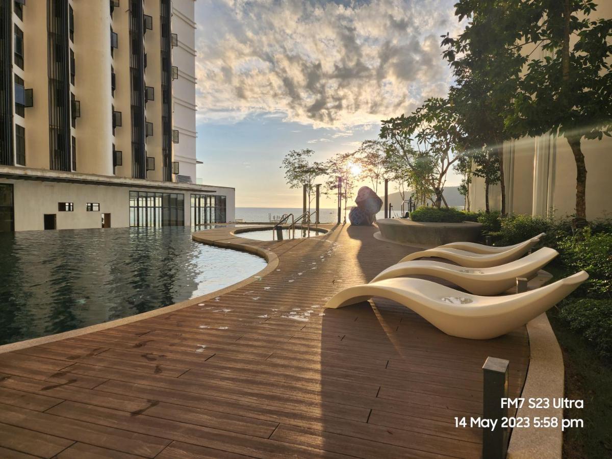 Seaview Luxury Suites At The Shore Kota Kinabalu Eksteriør bilde